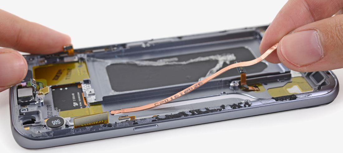 Samsung Galaxy S7 teardown: Δύσκολο στην επισκευή