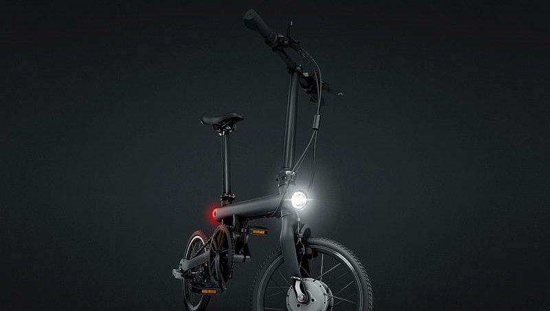 Η Xiaomi πρωτοτυπεί και λανσάρει το ηλεκτρικό ποδήλατο πόλης Mi Qicycle