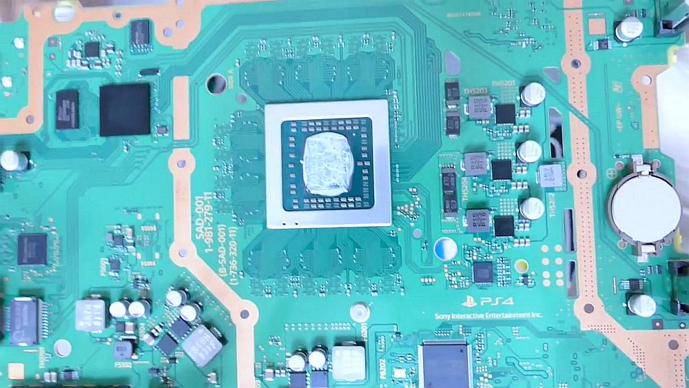 Teardown στο hardware του νέου Sony PlayStation 4 Slim