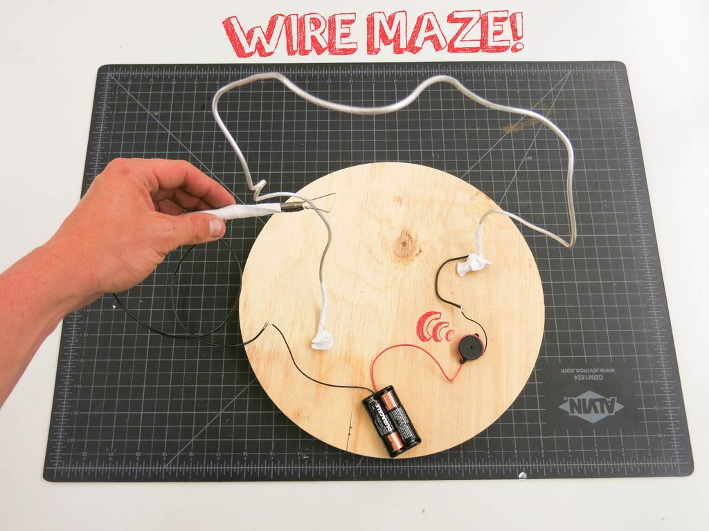 DIY: Wire Maze