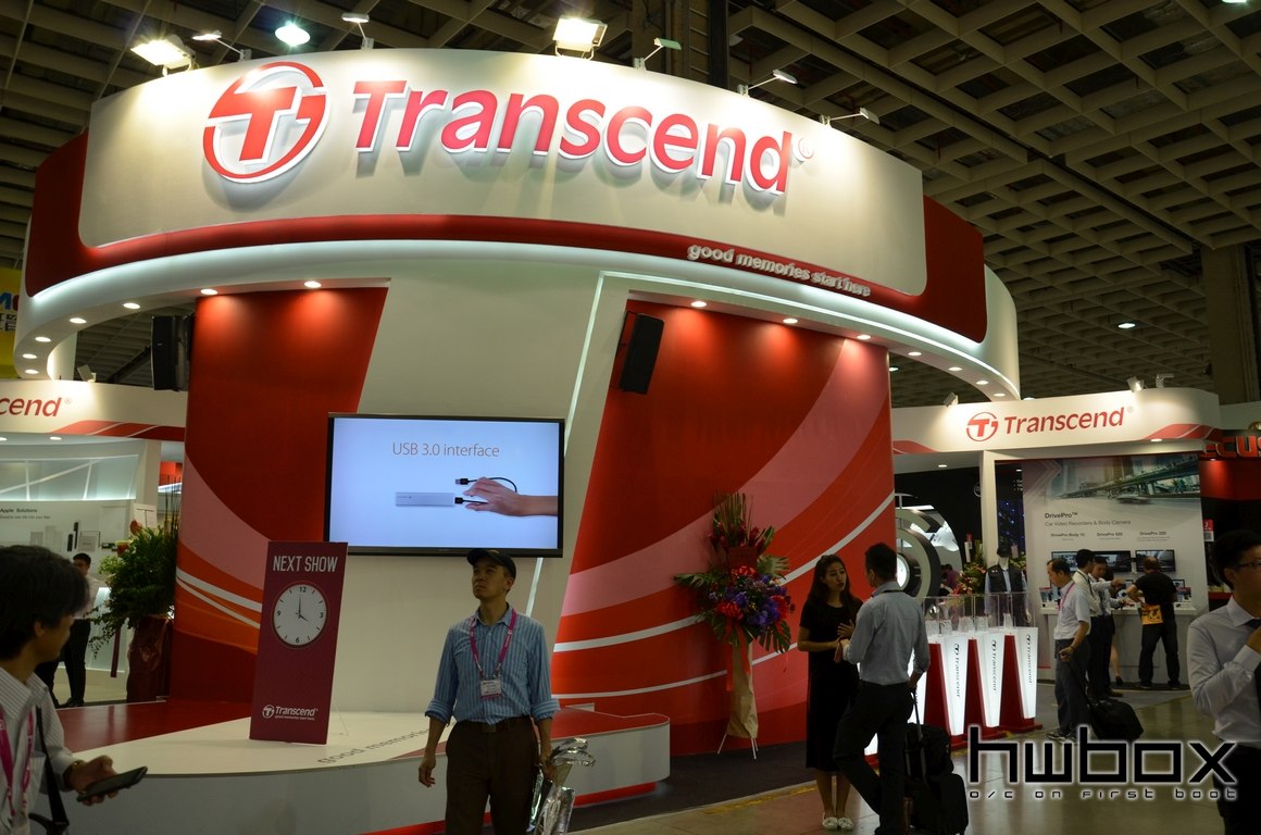 Computex 2015: Transcend Booth