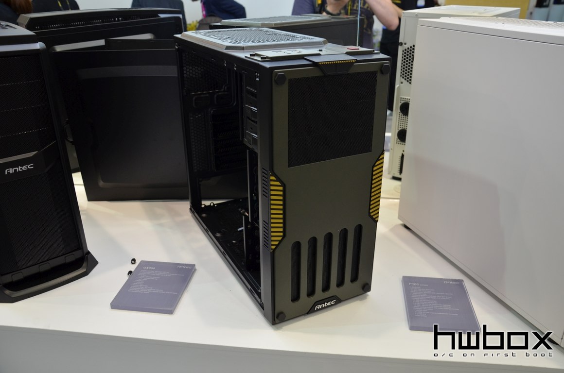 Computex 2015: Antec Booth