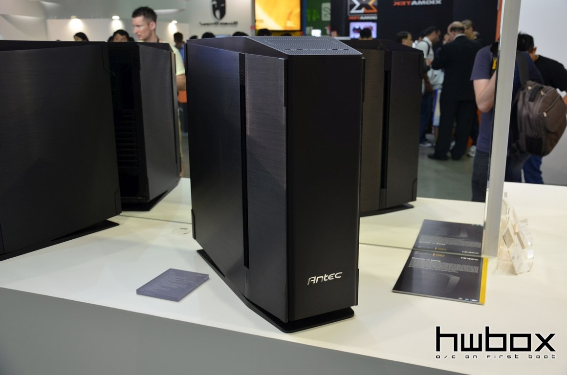 Computex 2015: Antec Booth