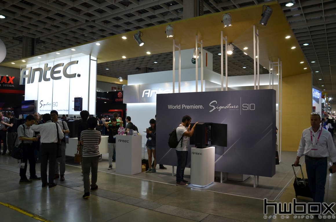 Computex 2015: Antec Booth