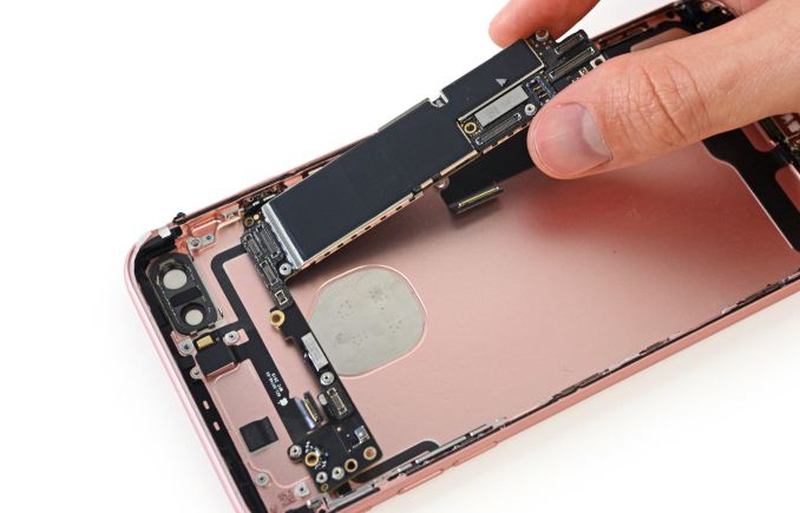 Qualcomm & Intel LTE modules στο εσωτερικό του iPhone 7