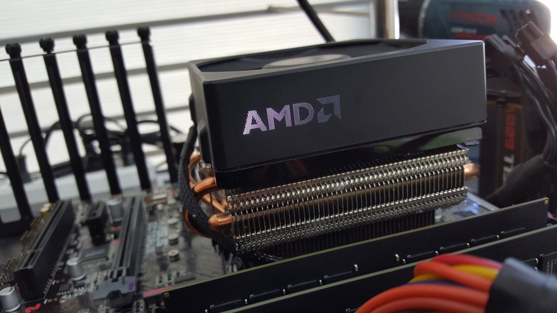 Στο HWBOT το πρώτο OC αποτέλεσμα του AMD A12-9800 AM4 APU