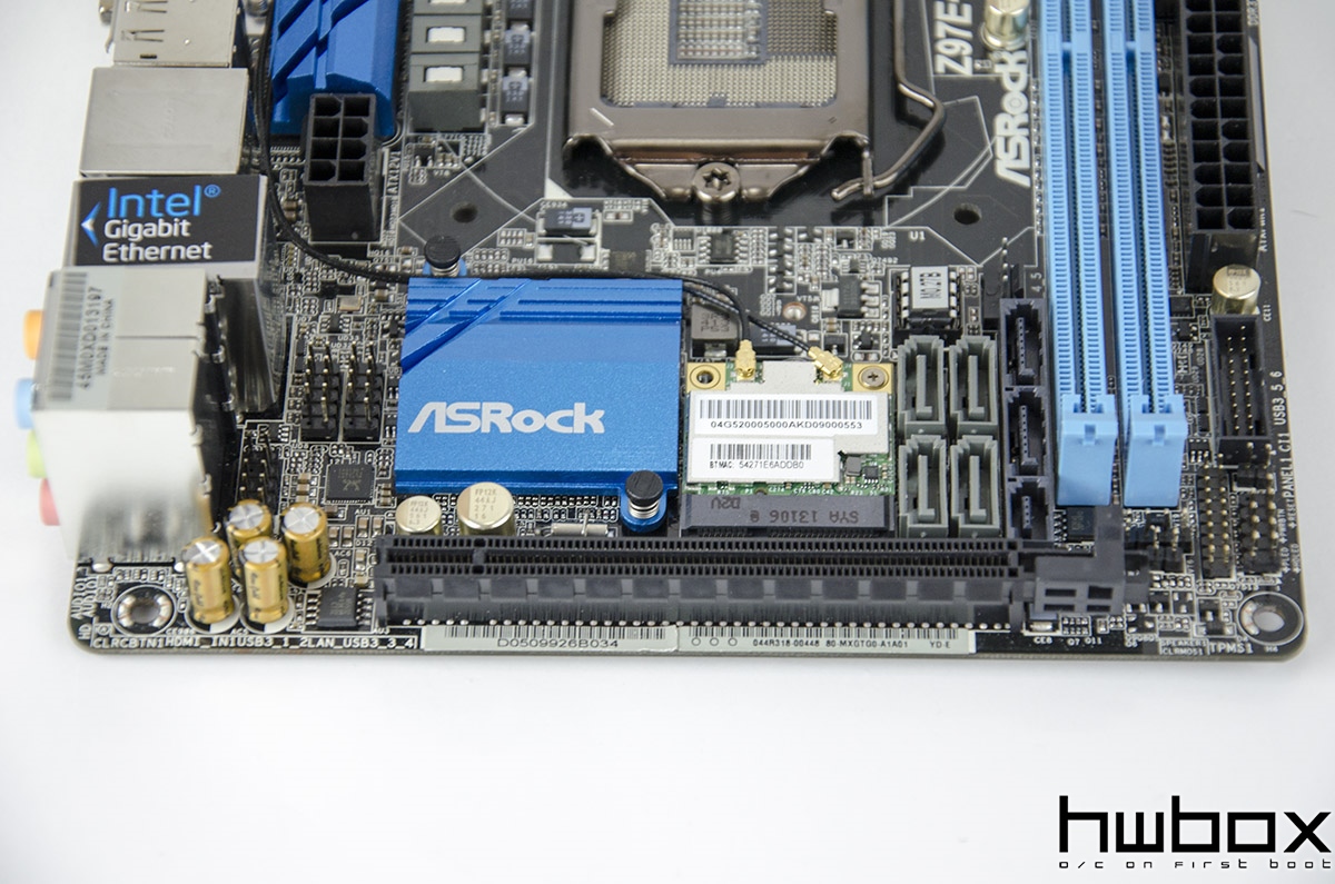 Asrock Z97E-ITX/ac Review: Small but packed