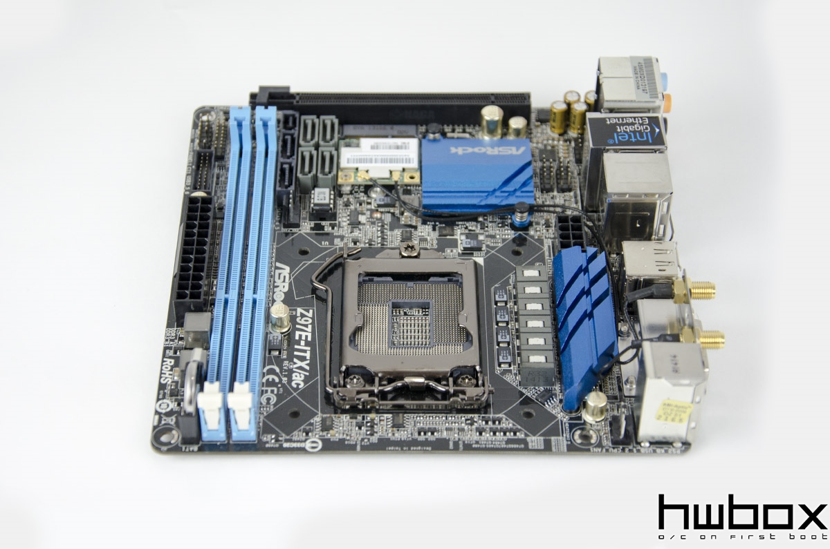 Asrock Z97E-ITX/ac Review: Small but packed