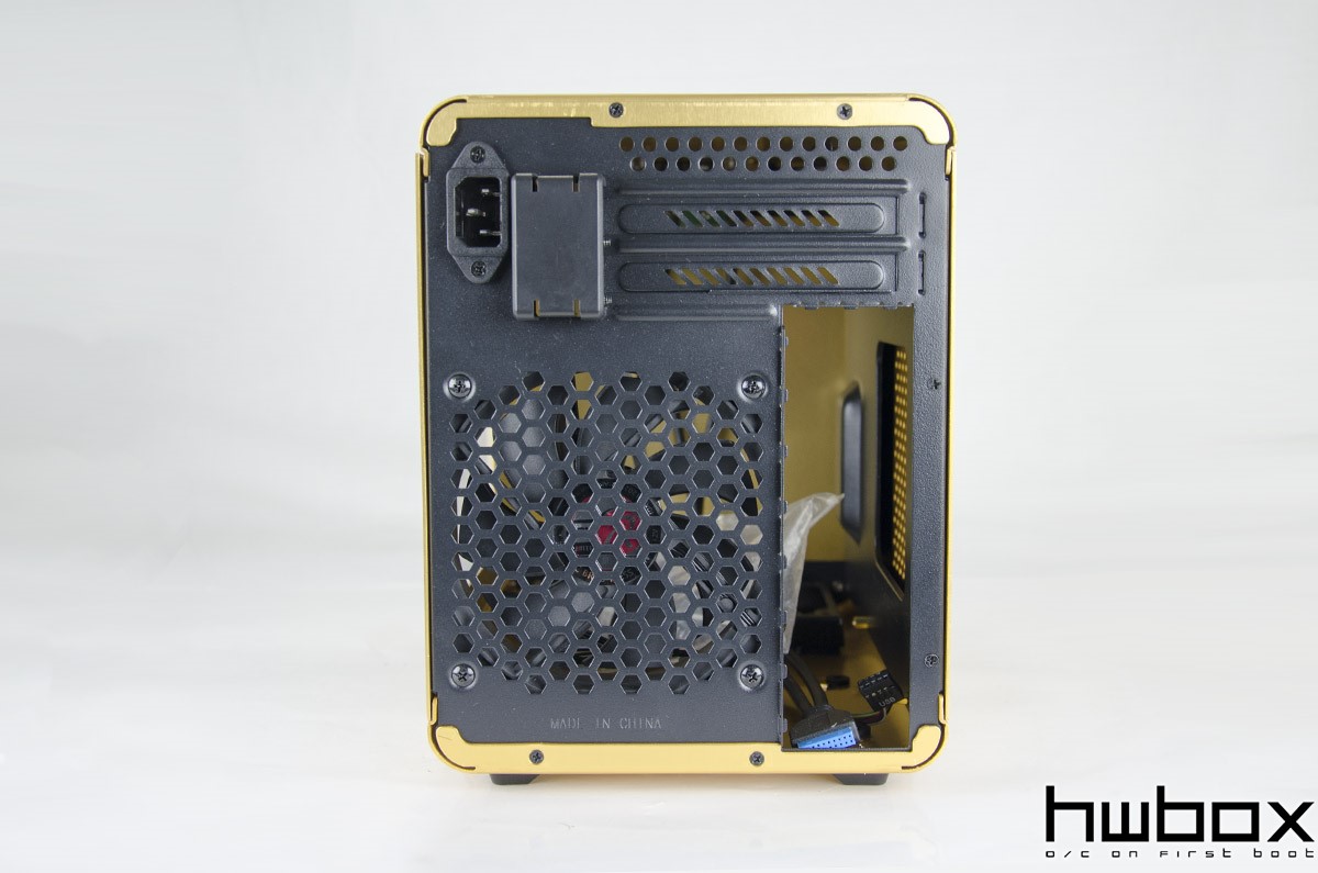 Raijintek Metis mITX Case Review: Small Luxurious box!