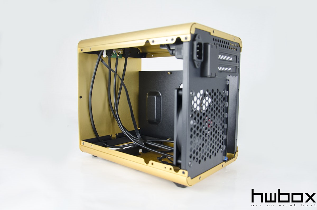 Raijintek Metis mITX Case Review: Small Luxurious box!