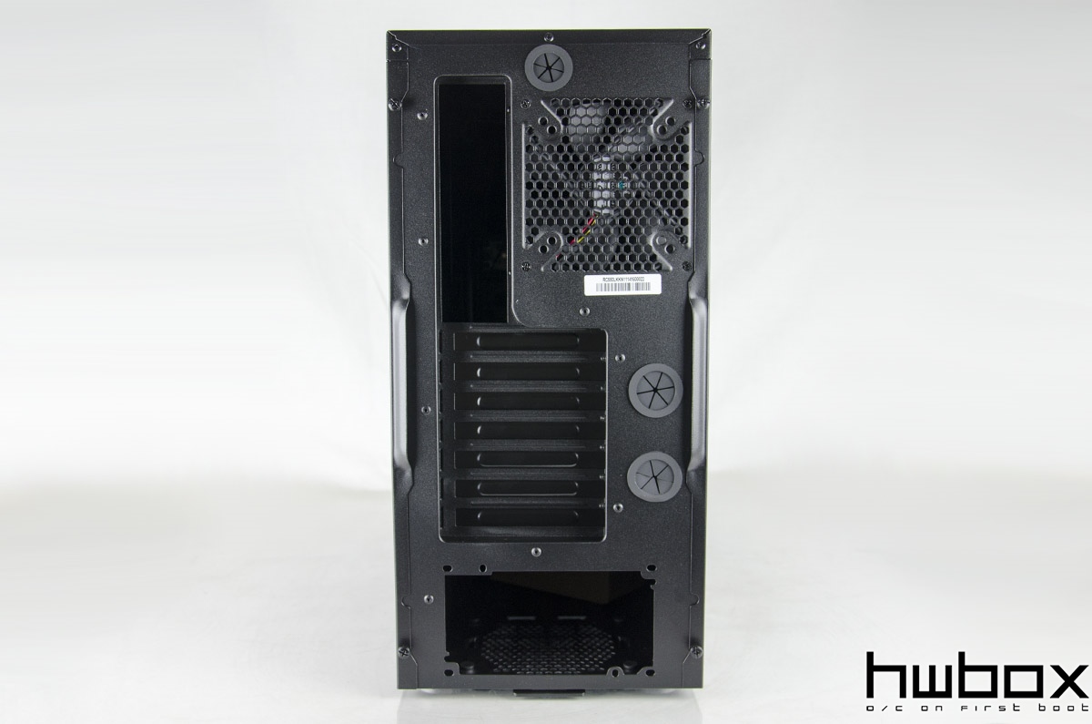 Cooler Master Silencio 550 Review: Minimal design, Maximum soundproof