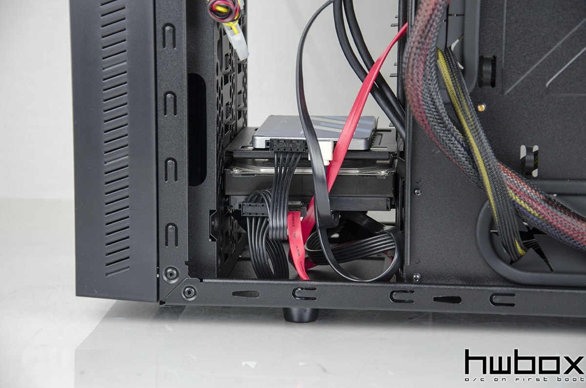 Cooler Master Silencio 452 Review: A silent Midi chassis