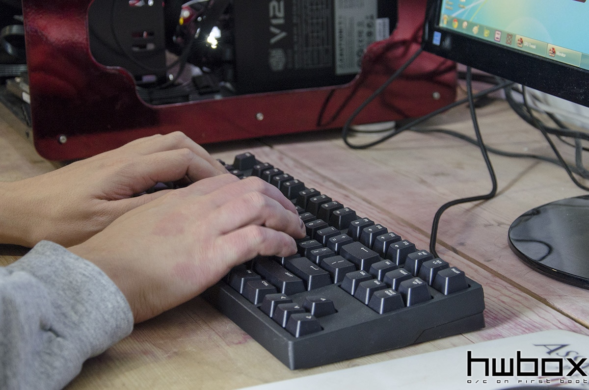 CM Storm Novatouch TKL Review: The Topre approach