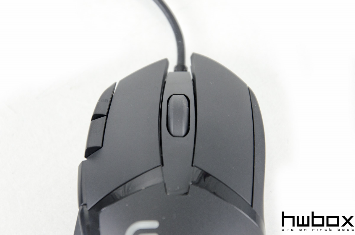 Logitech G402 Hyperion Fury Review: Logitech's gaming alternative