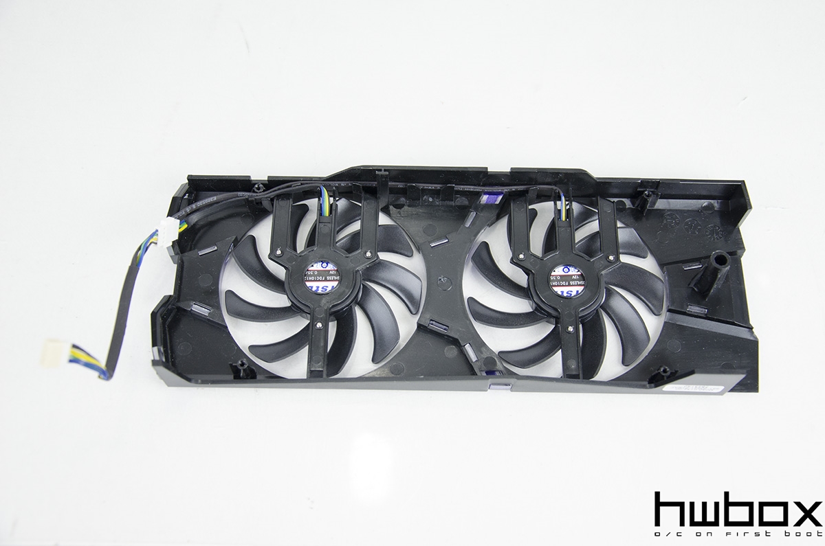 Sapphire Radeon R9 285 Dual-X & Compact Review: Different Tonga flavors