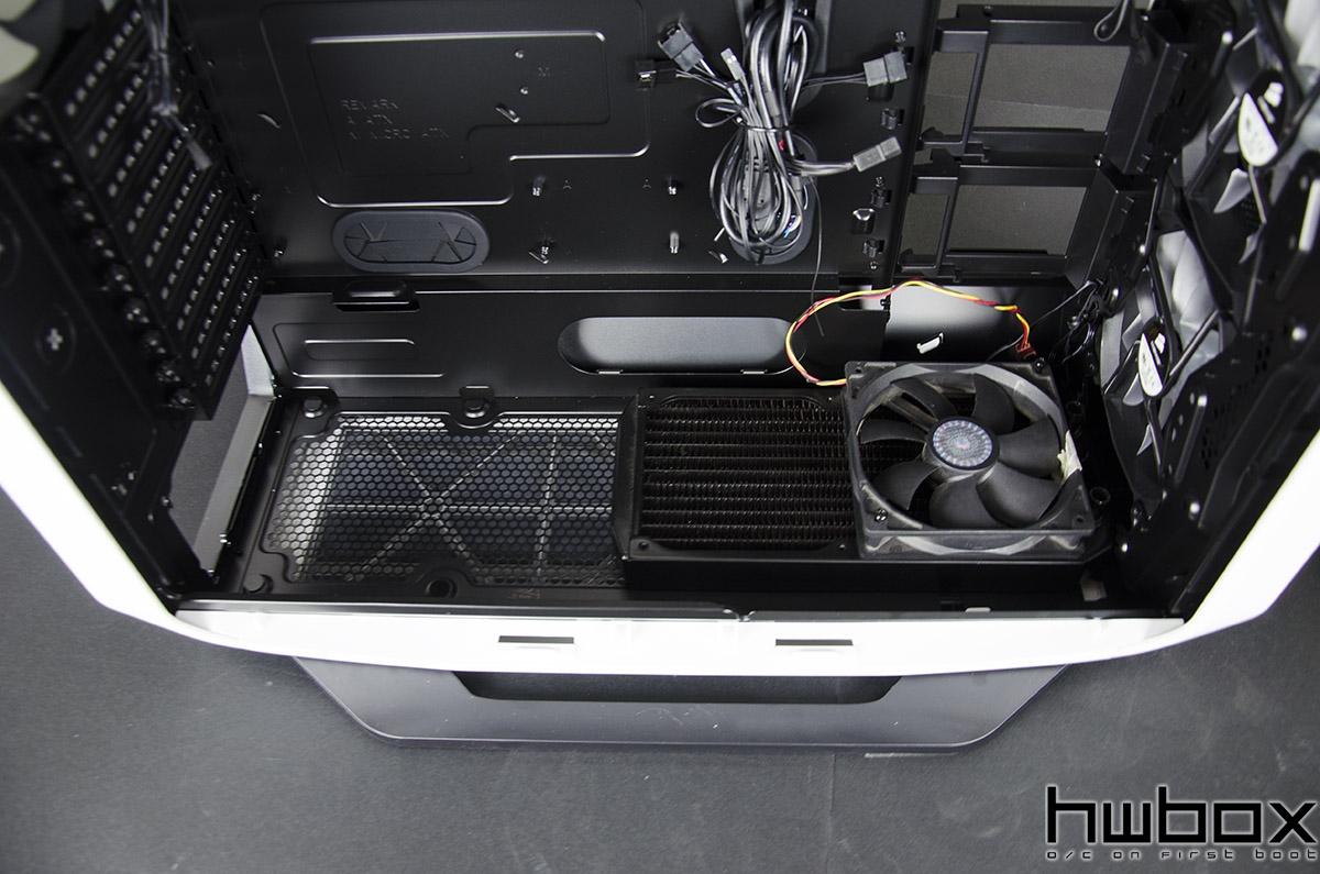 Corsair Graphite 780T Review: The enthusiast's heaven?