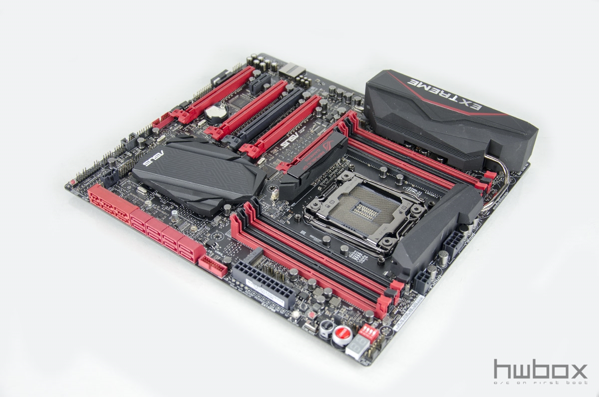 ASUS RoG Rampage V Extreme Review: The enthusiast's dream