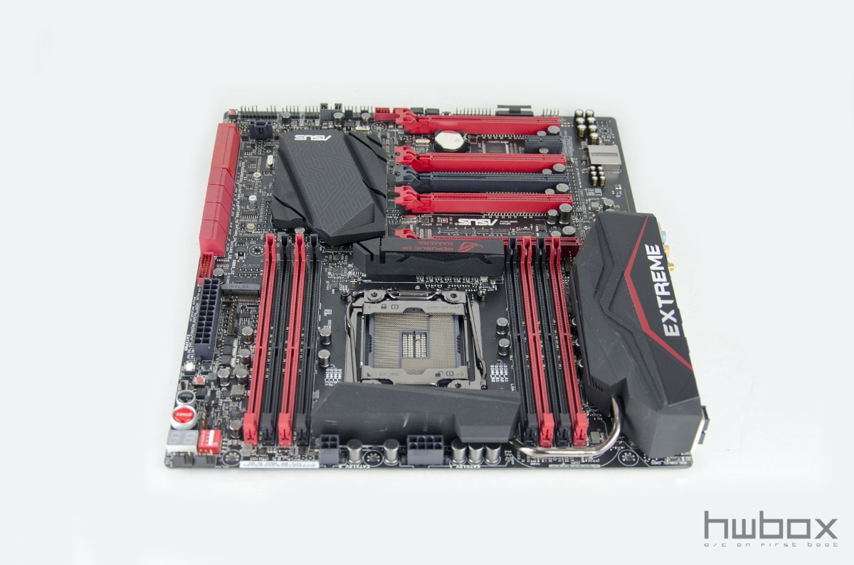 ASUS RoG Rampage V Extreme Review: The enthusiast's dream