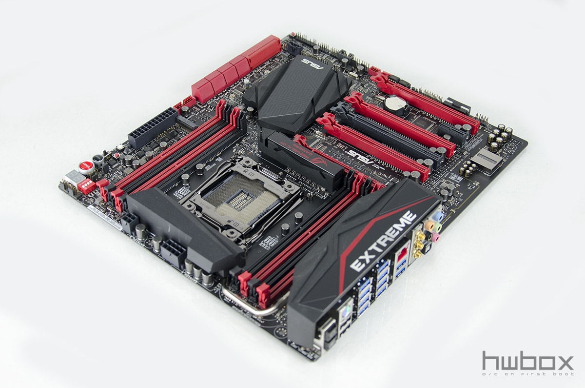 ASUS RoG Rampage V Extreme Review: The enthusiast's dream