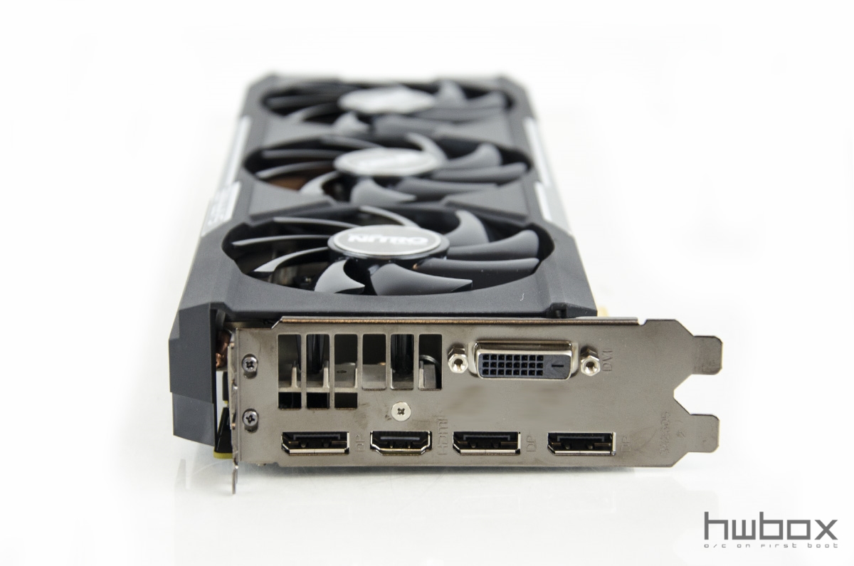 Sapphire Nitro R9 390 Review: High-end gaming gear