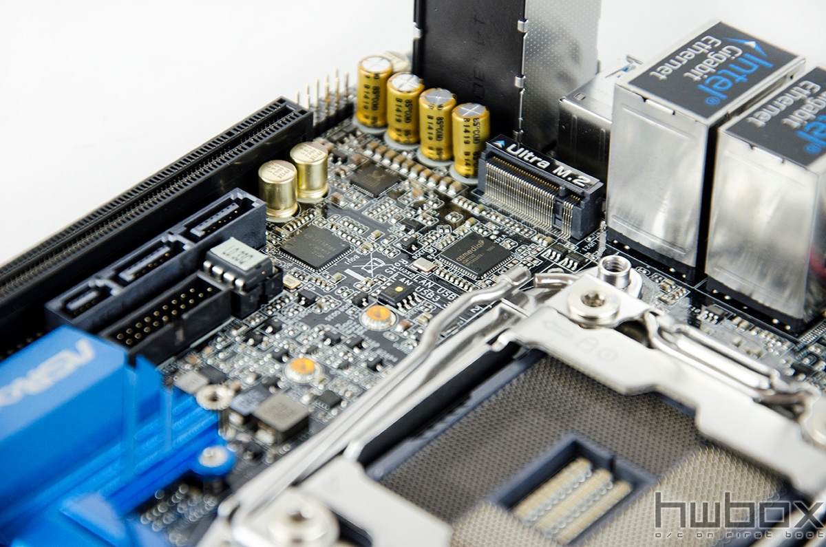 ASRock X99E-ITX/ac Review: The tiny X99 board