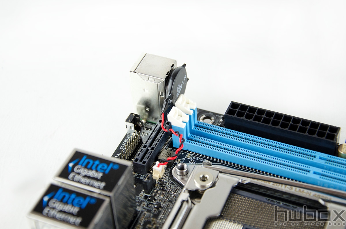 ASRock X99E-ITX/ac Review: The tiny X99 board