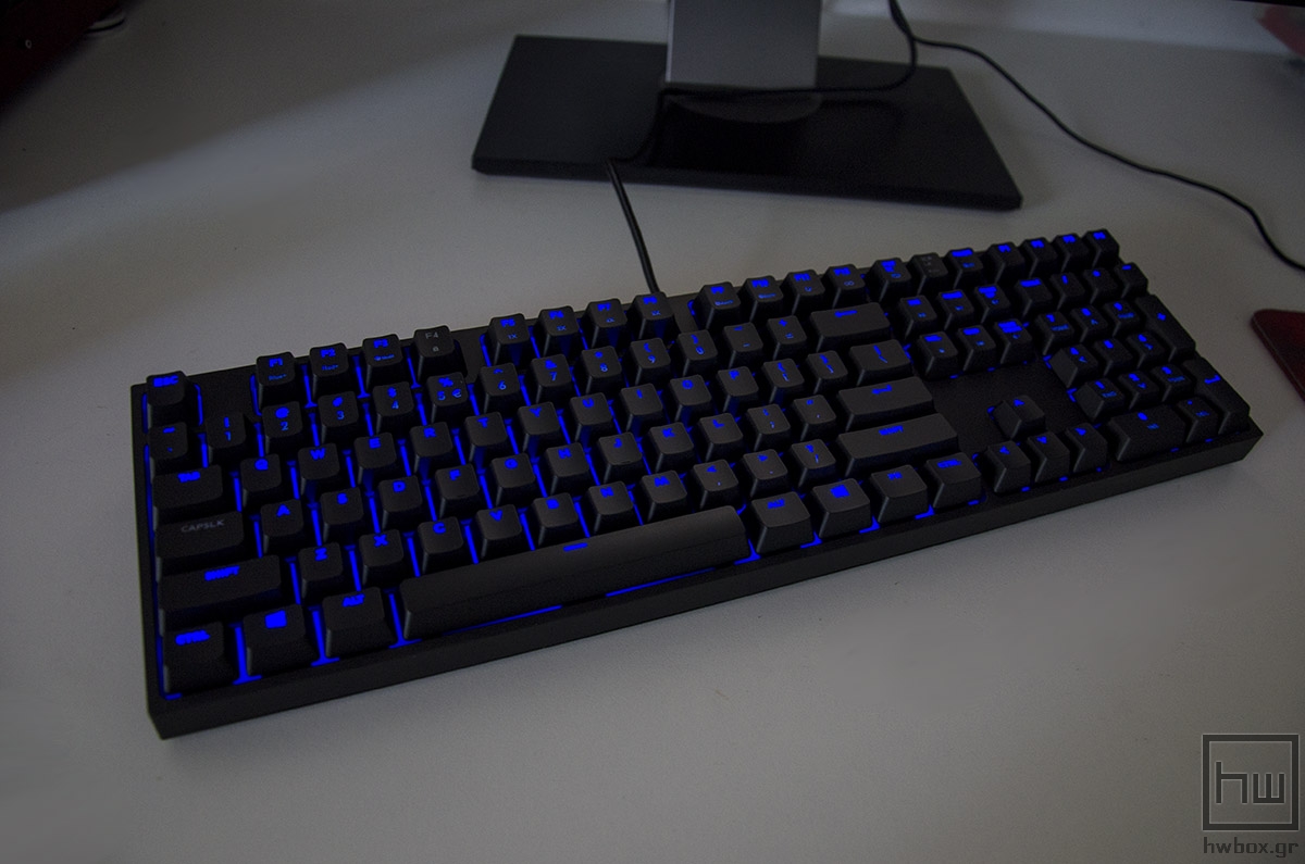 CM Storm QuickFire XTi Review: Put some colors on your keyboard