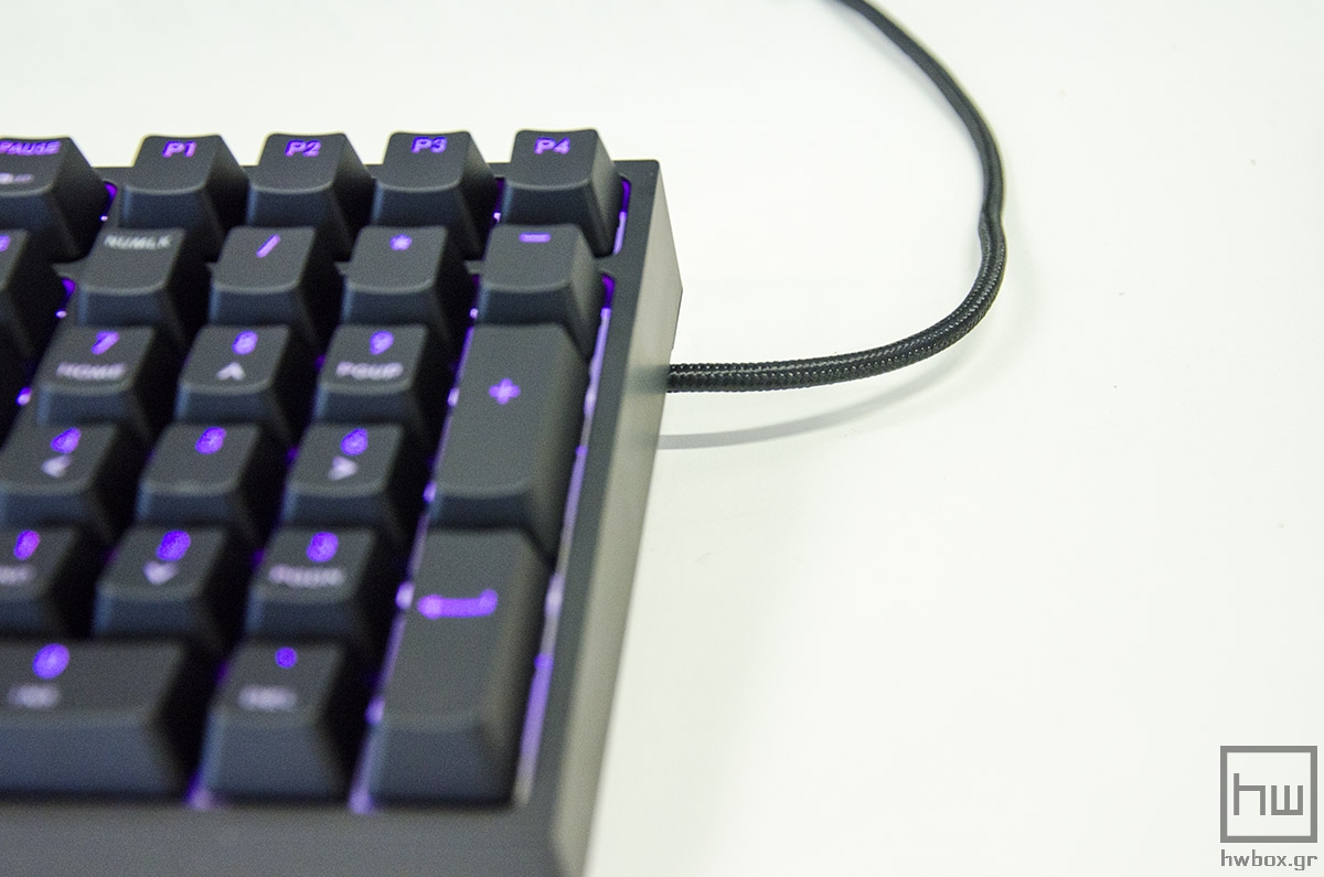 CM Storm QuickFire XTi Review: Put some colors on your keyboard