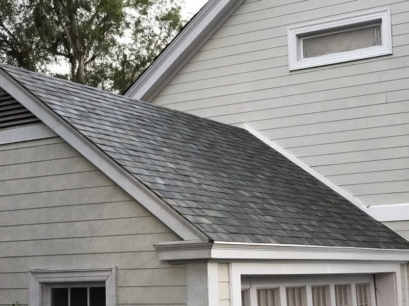 Tesla solar panel roof tiles